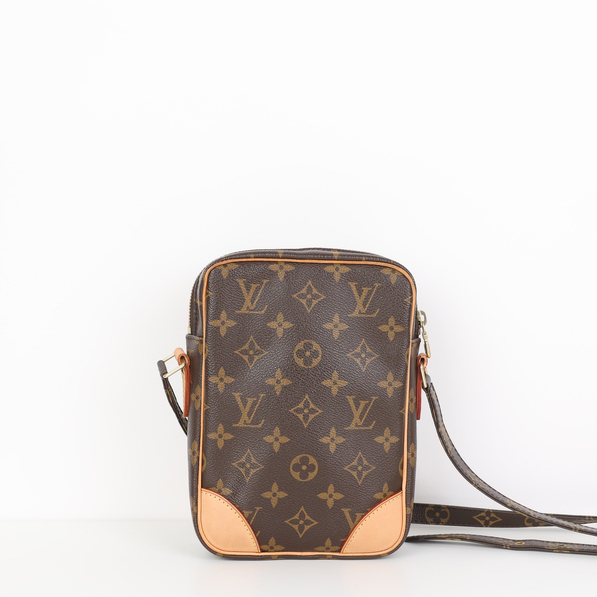 Cross Body Bag Louis Vuitton -  UK